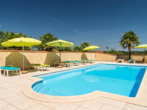 Гостиница Logis Hôtel L'Adourable Auberge  Сублекоз